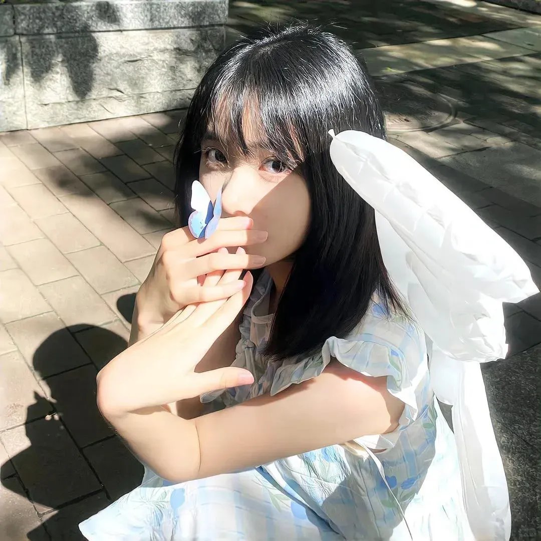 成形海报