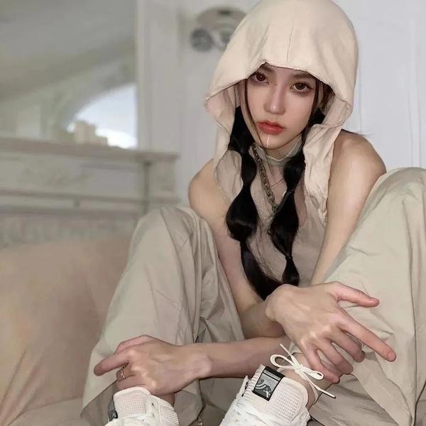 近战法师海报
